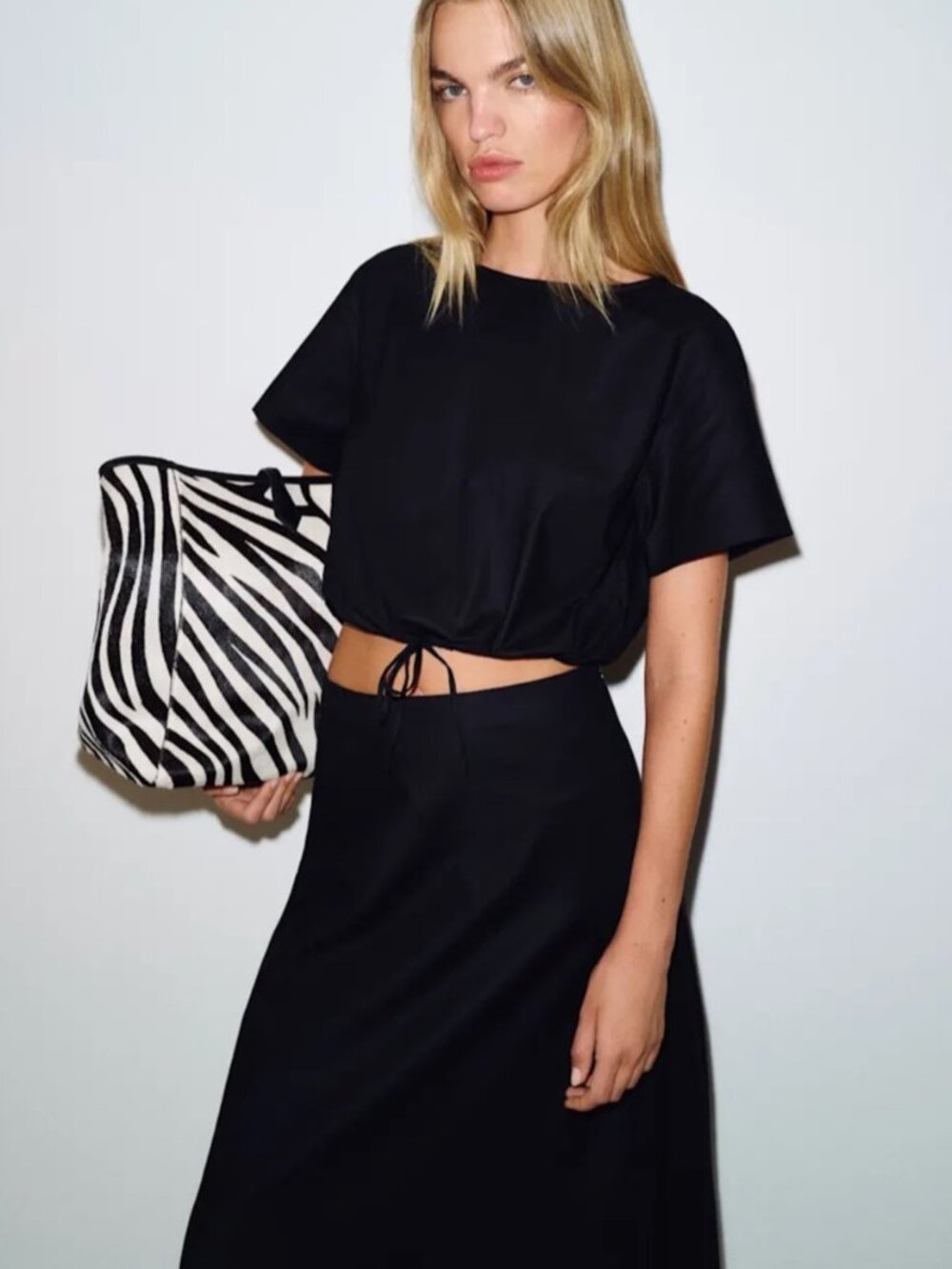 NEW Reformation Jordan Two Piece Short Sleeve Skirt Set Cotton Black | US 0 UK 4 - Picture 2 of 14